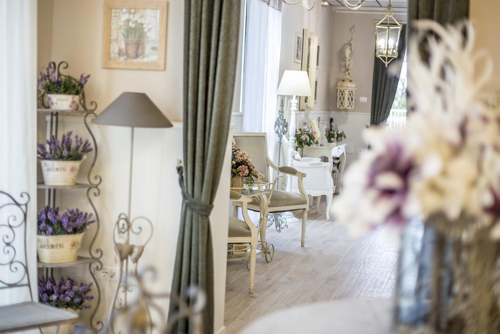 Hotel Ronchi チェルヴィア エクステリア 写真